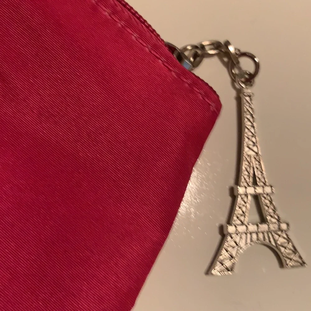 NEW LANCÔME PARIS COSMETICS MAKEUP BAG FUCHSIA PINK SILVER EIFFEL TOWER CHARM
